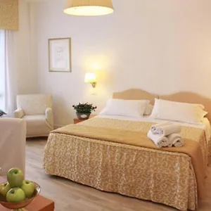 Residenza Giacomuzzi 3*, Mestre Italia
